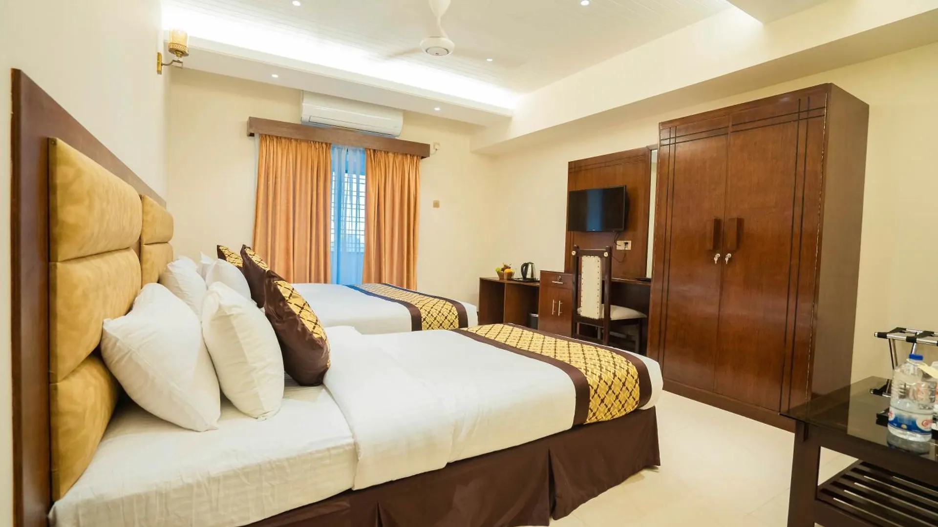 Central Inn City Center Dhaka Hotel
